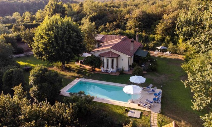 Capranica Villa | VILLA SPRECA Un'elegante oasi di pace