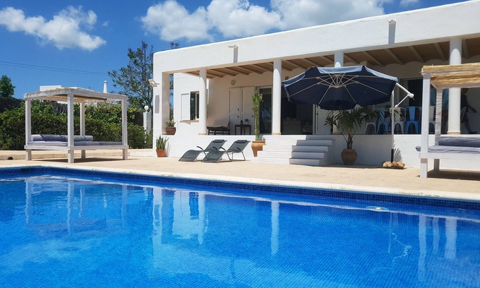 Sant Josep de sa Talaia House | Villa Suki: Outstanding location and value