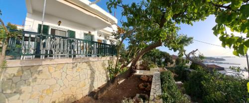 Pylos Villa | Villa tou pappou