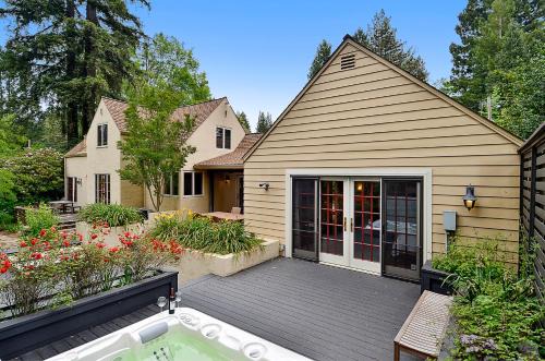 Guerneville House | Villa Tranquila