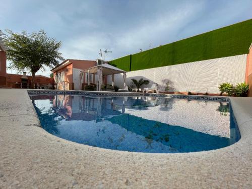 Espartinas House | Villa TRIANA con piscina