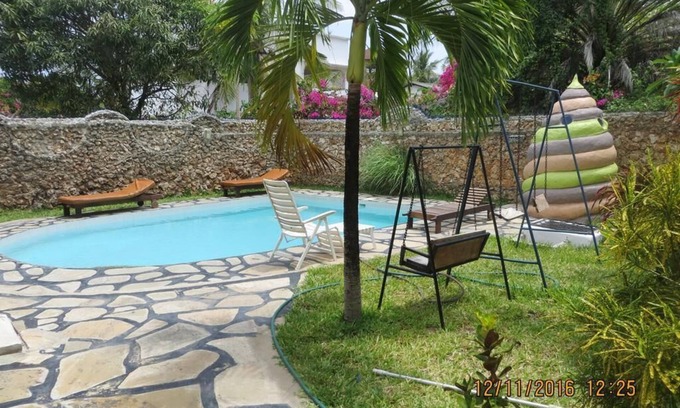 Watamu Villa | Villa Tuffah 3 Minutes Walk to the Beach - The Villa Comprises