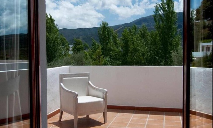 Laujar de Andarax Hotel | Villa Turística de Laujar de Andarax