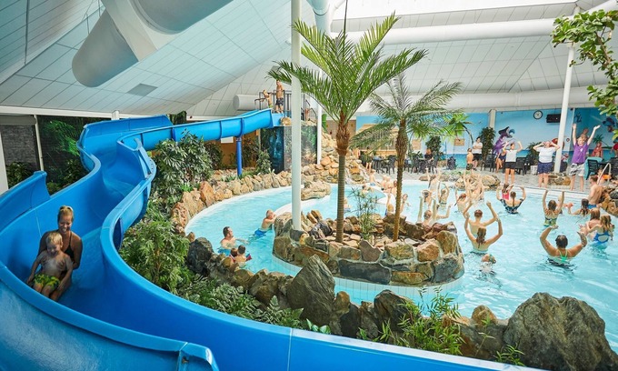 Roggel Villa | Villa with med children's room in Limburg