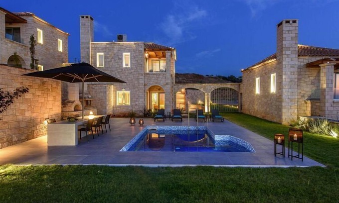 Agkisaras Villa | Villa with private pool in Chersonissos