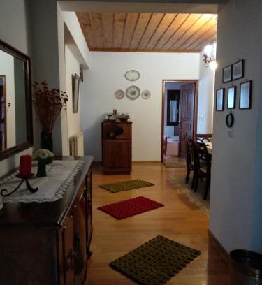 Agios Lavrentios House | Village House