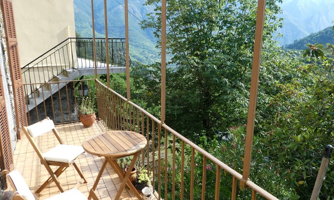 Massoins House | Village house in the mountains, calm, in a picturesque landscape