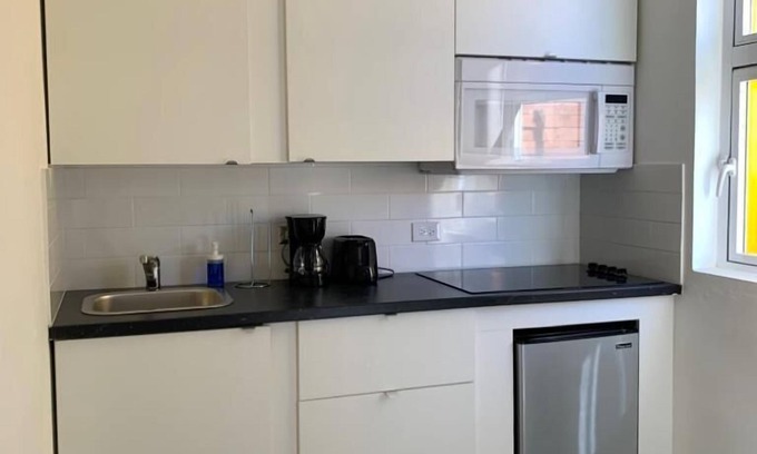 Universidad Apartment | Villas at Auxilio Mutuo 104