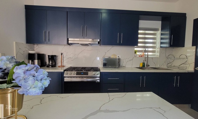 Montellano Villa | Villas Plantation