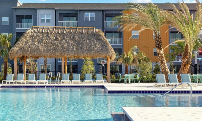 Florida Center Hotel | Villatel Orlando Resort, Apartments by Marriott Bonvoy