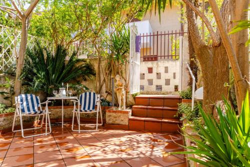 Scaro-Reggio-Scornavacca-Vardano Apartment | Villetta see view, terrace, garden
