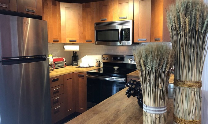West Cape May Cottage | Vineyard View Cottage 2Bdr