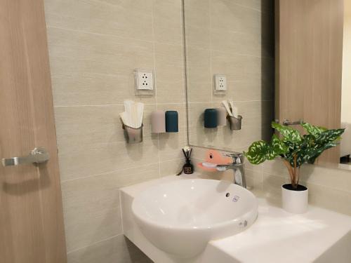 Tu Liem Apartment | Vinhomes Smartcity- Căn hộ dịch vụ nguyên căn