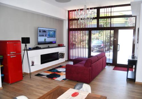 Settimo Milanese Apartment | VIP Lounge