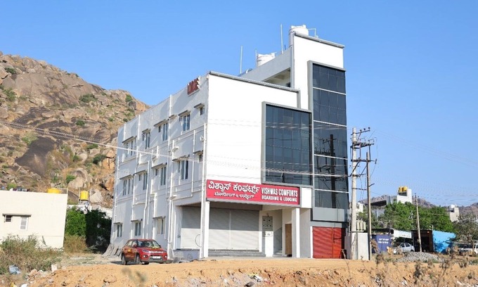 Chitradurga Hotel | Vishwas Comforts