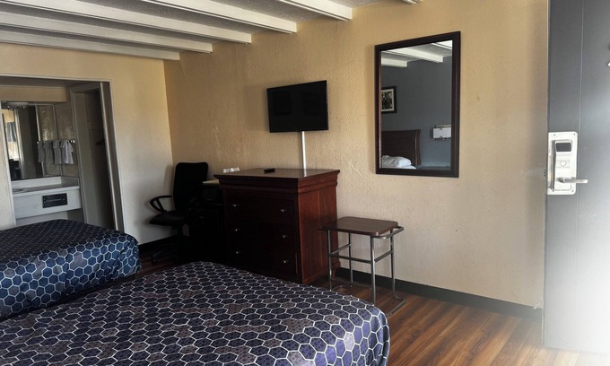 Galax Hotel | Visitors Inn
