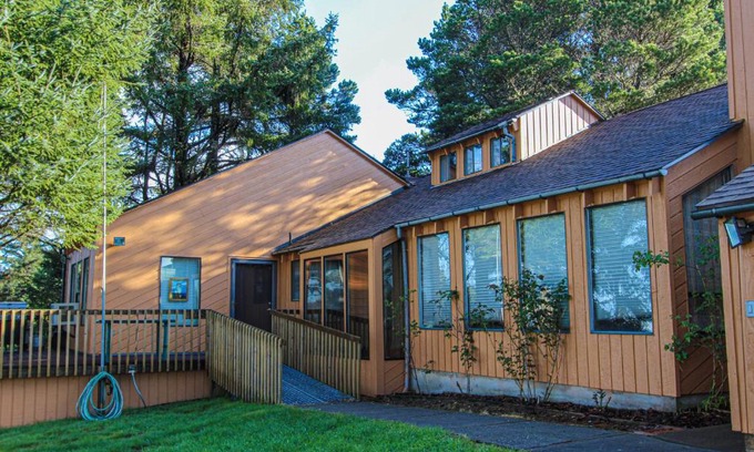 Waldport House | Vista Del Mar