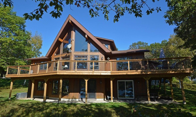 Katrine Cottage | Vista Lakehouse