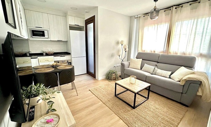 Almenara Apartment | Vivodomo | Free parking, new & cozy