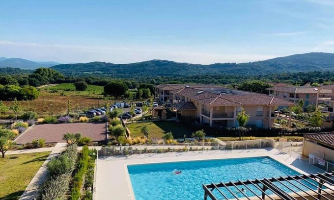 La Croix-Valmer Apartment | Vivre au Sud