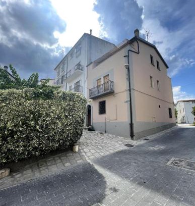Oppido Lucano Apartment | Vlas's home