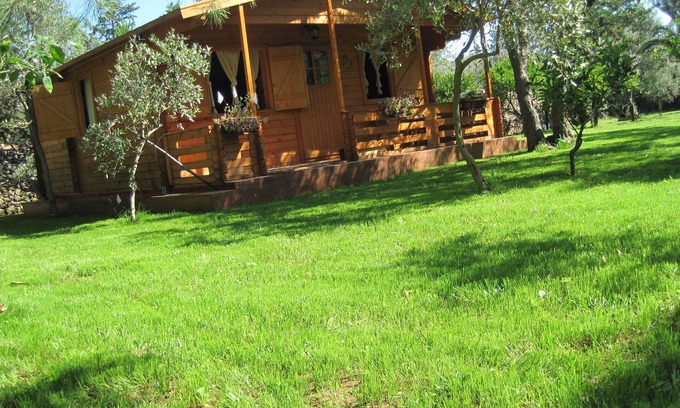 Capaci Ski Chalet | Vllla near the sea,green-garden,barbecue,air-condition,parking,check-in 24 hours