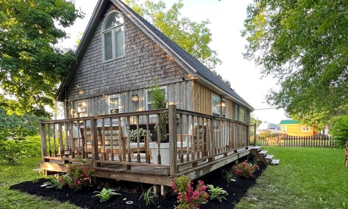 Pointe-du-Chene Ski Chalet | Vrbo Property