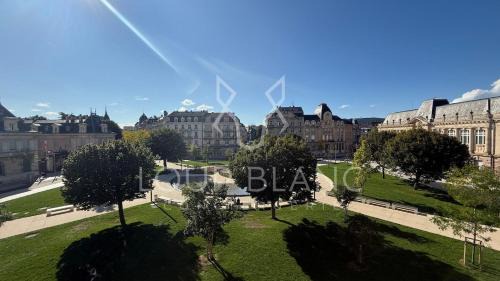 Belfort Apartment | Vue imprenable - Place de la République