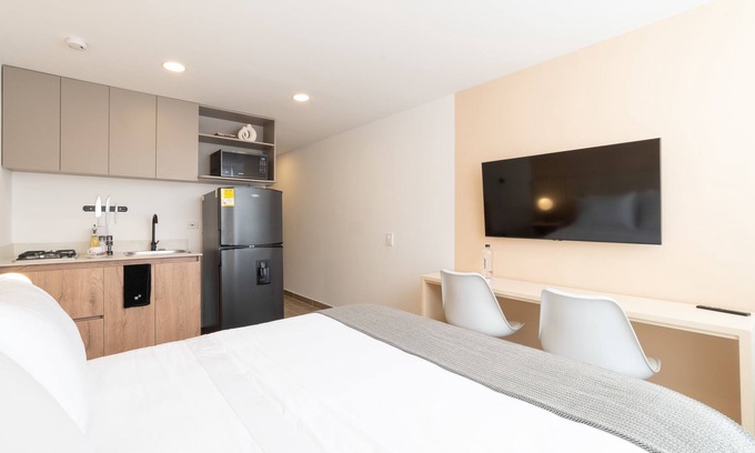 La America Apartment | w Beautiful Loft in Laureles