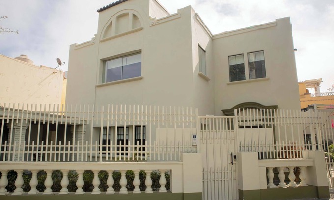 Leuro Apartment | w* | Impressive 5BR w/Terrace in Miraflores