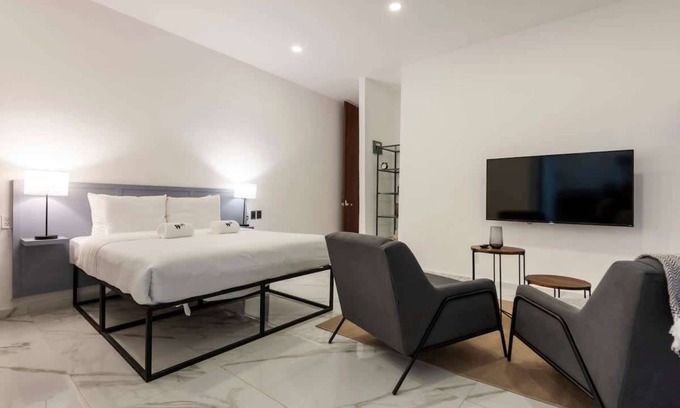 Miguel Hidalgo Apartment | w* | Lush loft with Modern Deco in Polanco