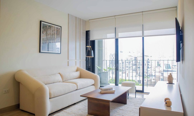 Santa Cruz Apartment | w* | Majestic 1BR w/Modern Pool in Miraflores