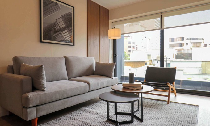 Reducto Apartment | w* | Prestigious 2BR w/Balcony Near Larcomar