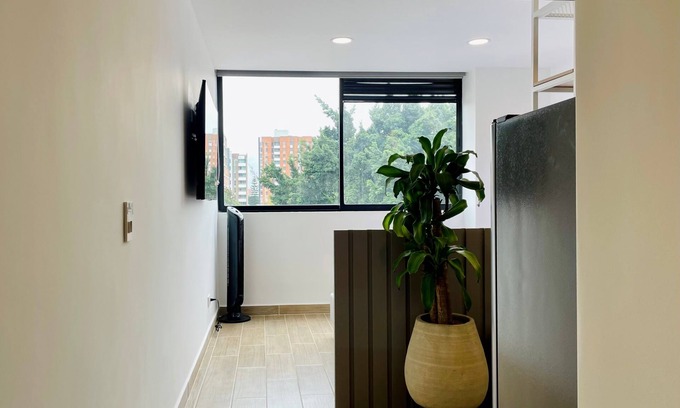 La America Apartment | w Splendid Loft w Modern Deco in Laureles