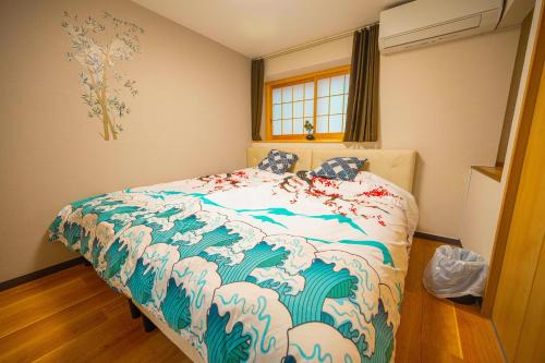 Nishinari Apartment | Wabisabihome official 米御 四季 15 minutes to Shinsaibashi, Kuromon Market and Namba