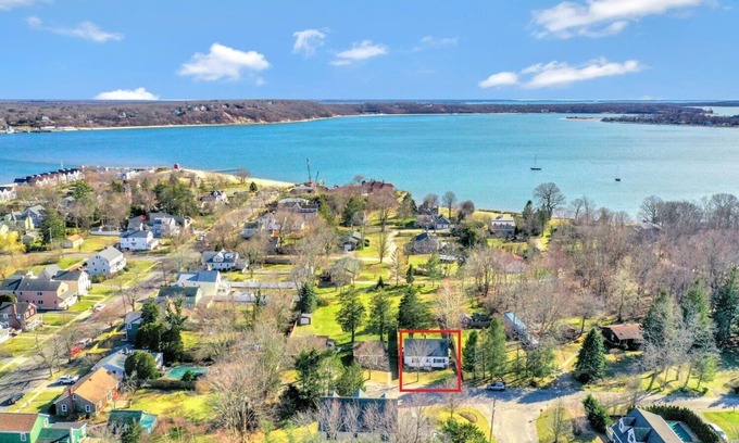 Pipes Cove House | Walk to Beach and Greenport Village, Two King Beds