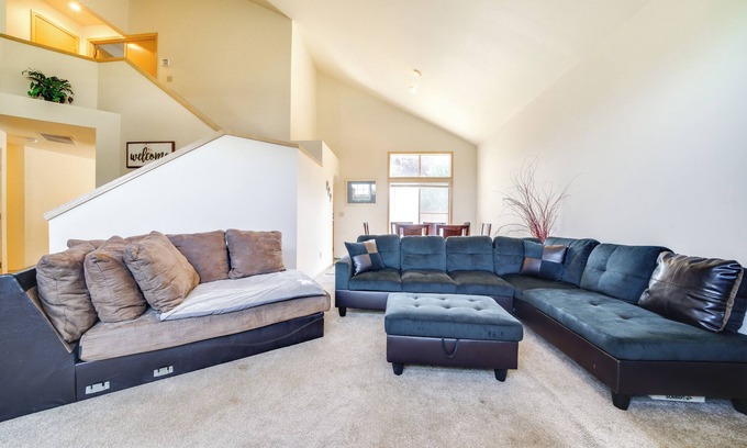Renton House | Walk to Hiking Trails: Renton Home w/Fenced Yard!