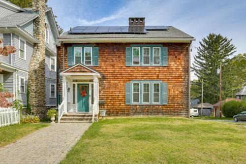 Newburgh House | Walk to Hudson River Waterfront Newburgh Home