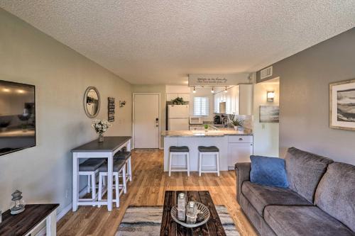 Lake Havasu City Apartment | Walk to Lake, Dining and Shops Lake Havasu Condo