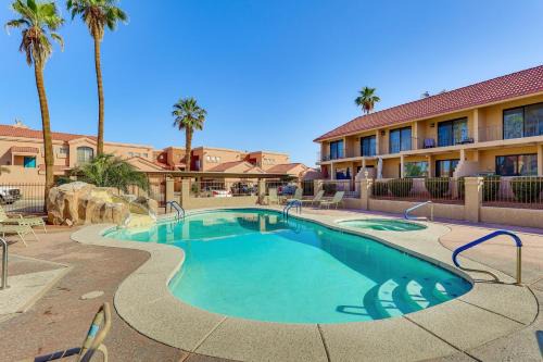 Lake Havasu City Apartment | Walk to Rotary Park LHC Condo with Private Patio