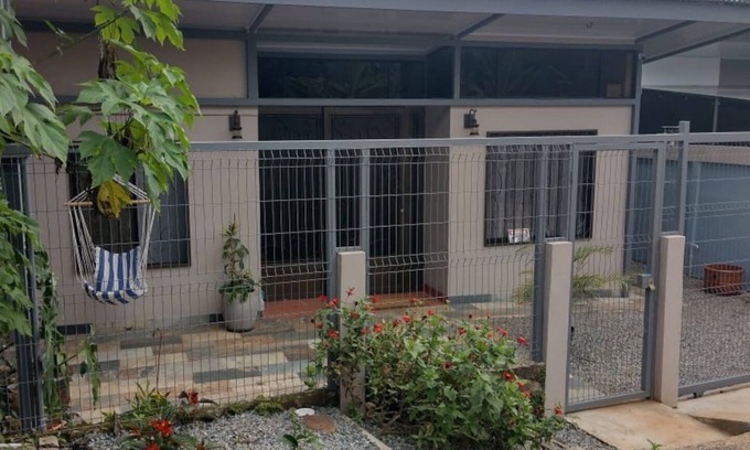 San Isidro de El General House | Walking distance from Perez Zeledon downtown