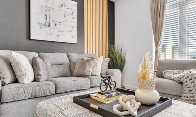 Rogers Apartment | Walmart Amp|King|Pool|Fitness|Yoga|Game Room