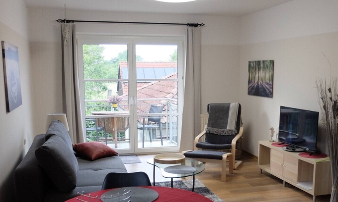 Diedrichshagen Apartment | Warnemünde, close to the beach, parking lot, central location in the country house