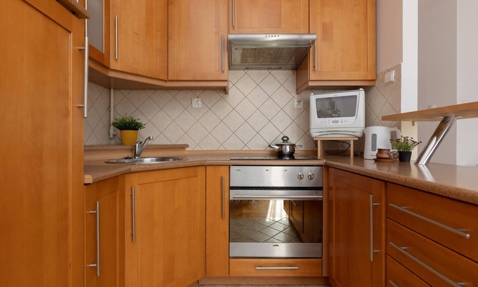 Ursynow Apartment | Warsaw Ursynow Studio by Renters