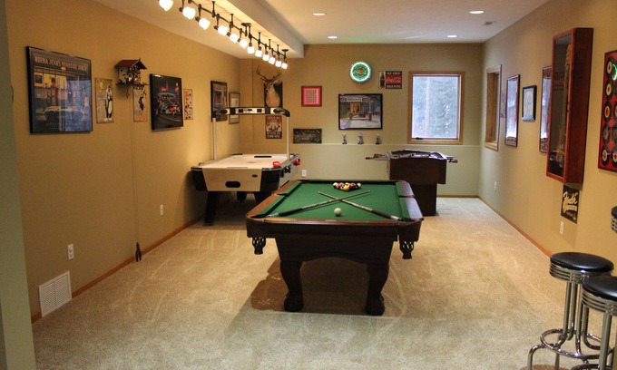 Keystone House | Watch the 1880 Train roll by while enjoying a morning cup of coffee!