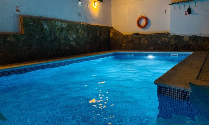 Ucles Cottage | Water Gate - La Mora Encantada
