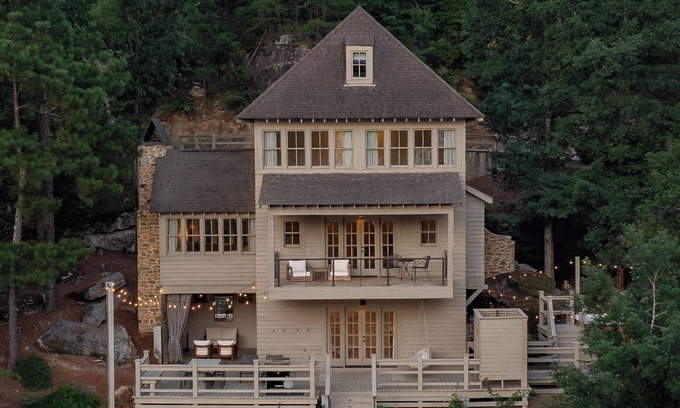 Crane Hill House | Water's edge, gated community, private dock with toys, community pool, hot tub