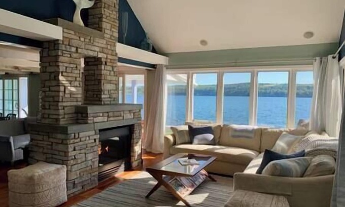 Ithaca House | Water's Edge on Cayuga Lake in Ithaca