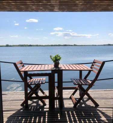 Plaue Boat Rental | Waterfront Loft