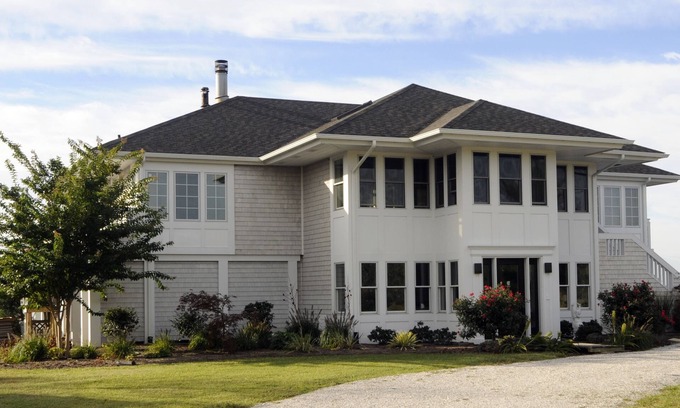 Chincoteague House | Waterfront 5 star: Ponies! SAVE! Rates starting at 250.00 most nights in 2025